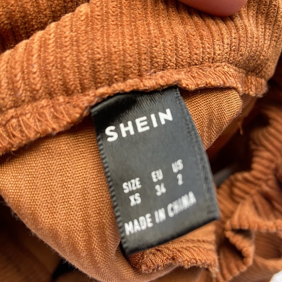 SHEIN corduroy ruffle top shorts - Picture 4 of 4